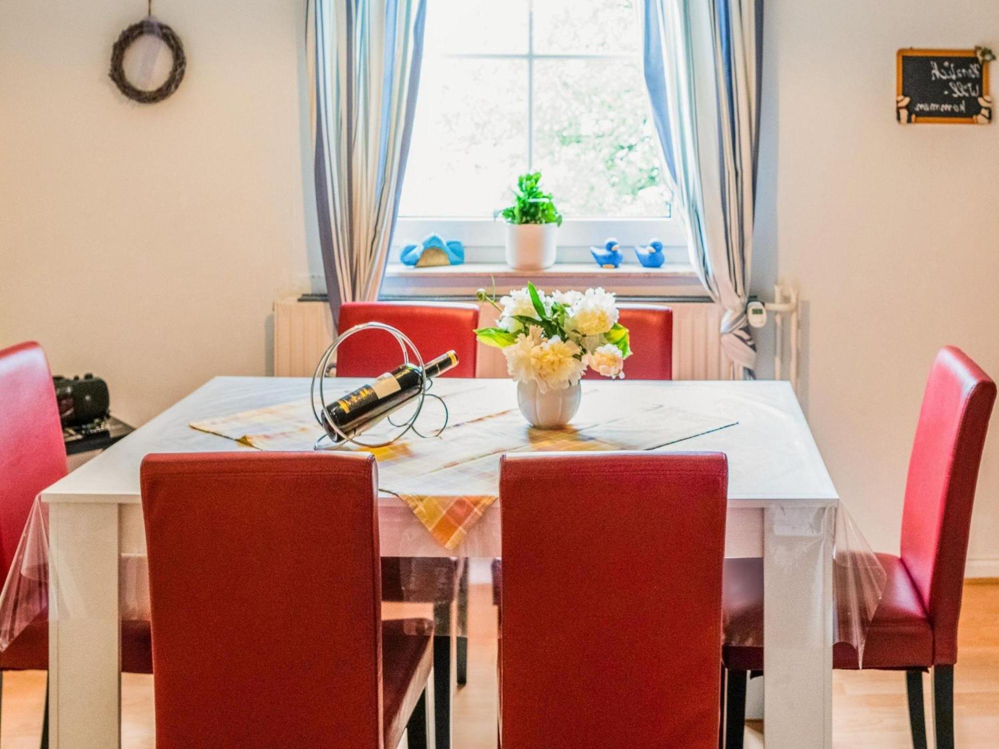 Luxurious Apartment In Medebach Near Public Pool Экстерьер фото
