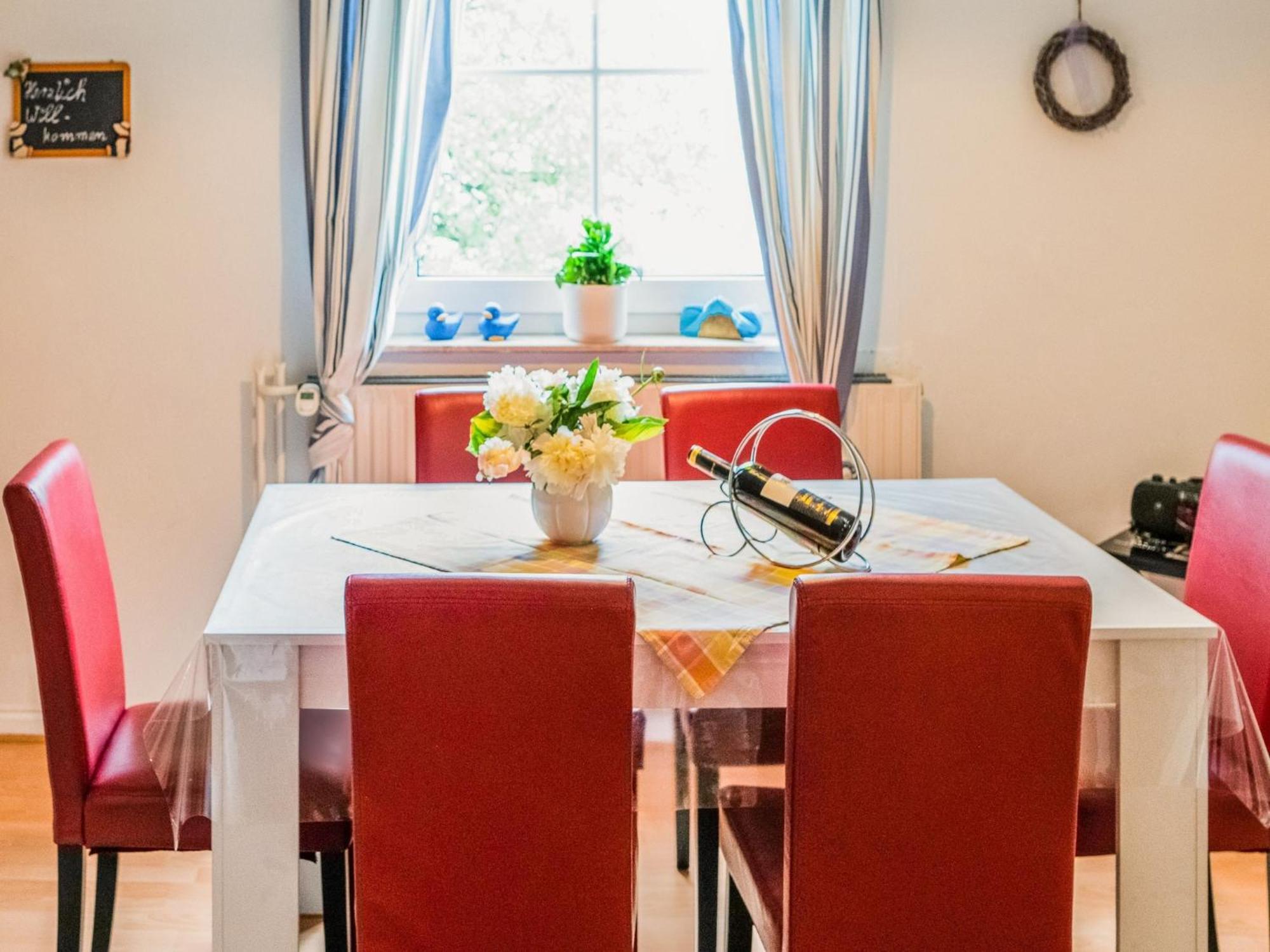 Luxurious Apartment In Medebach Near Public Pool Экстерьер фото